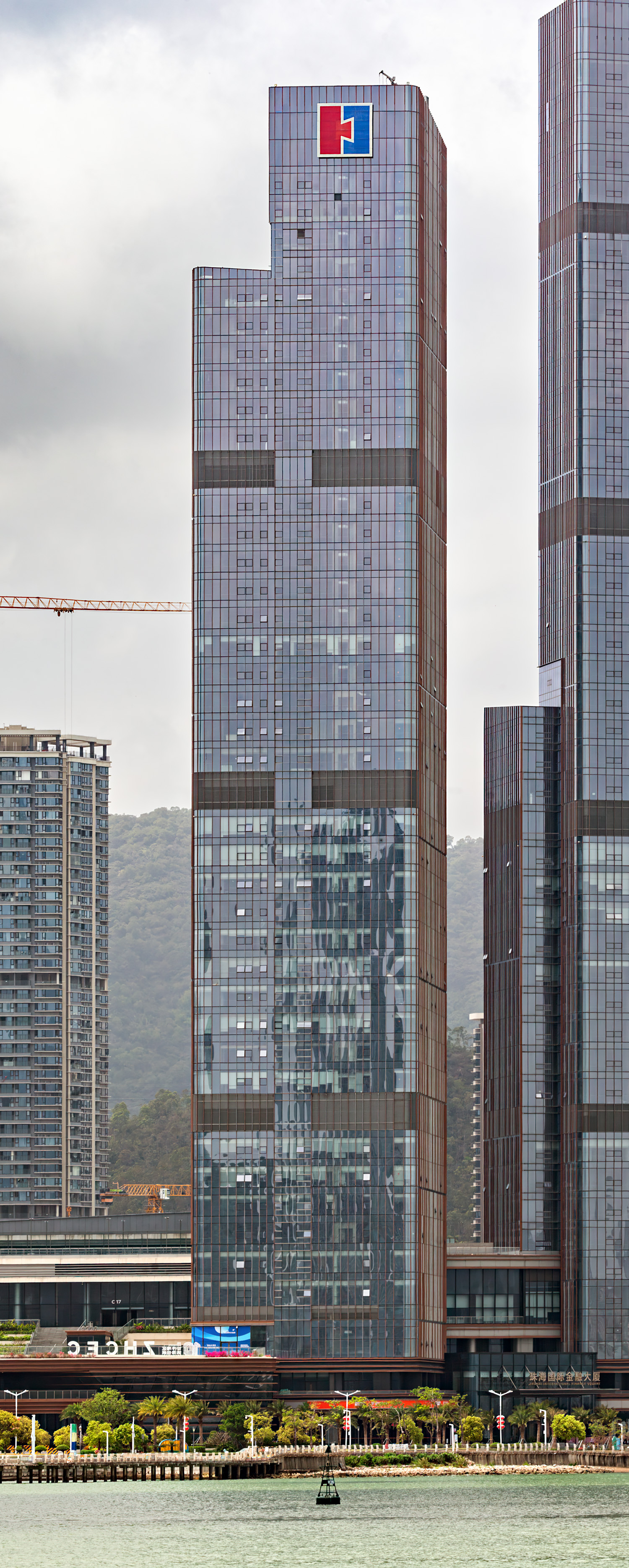 Shizimen Convention Center Phase 2 Tower B, Zhuhai - View from the southeast. © Mathias Beinling