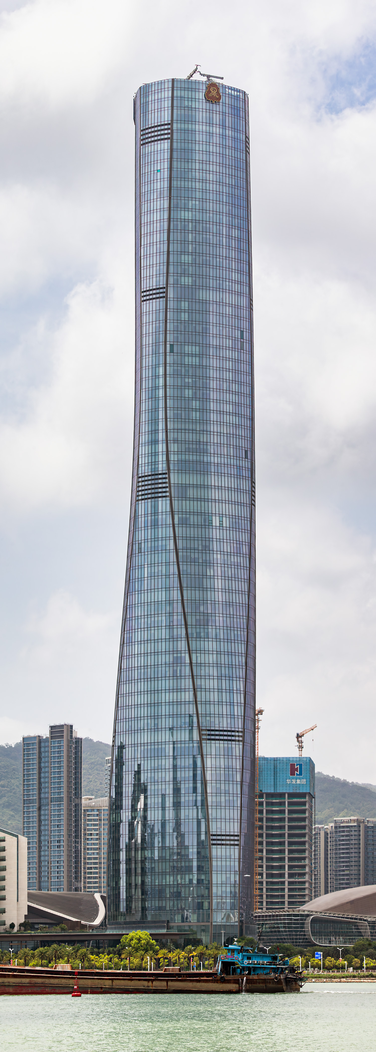 Zhuhai Tower, Zhuhai - View from the southeast. © Mathias Beinling