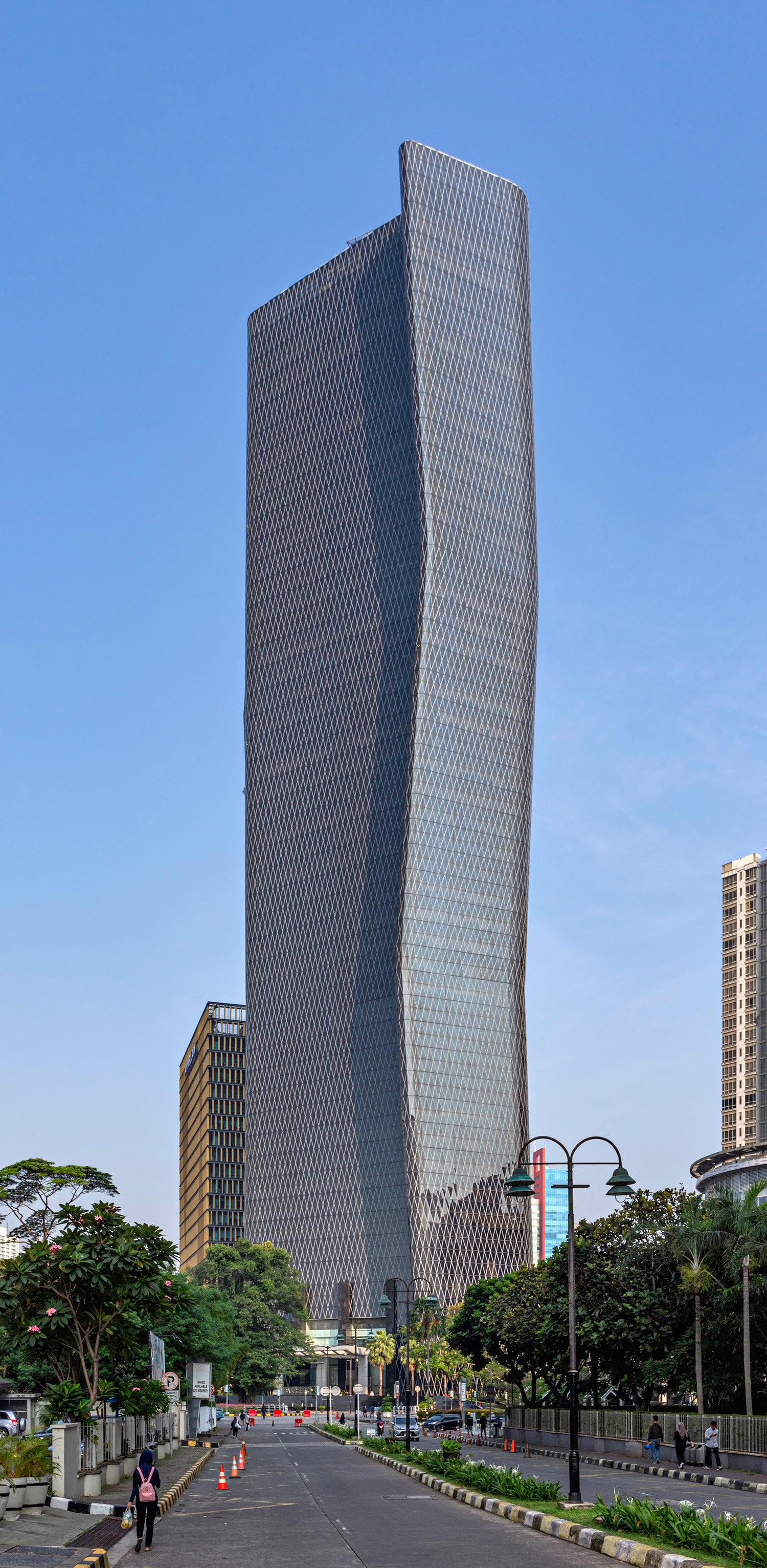Bakrie Tower, Jakarta - View from the east. © Mathias Beinling
