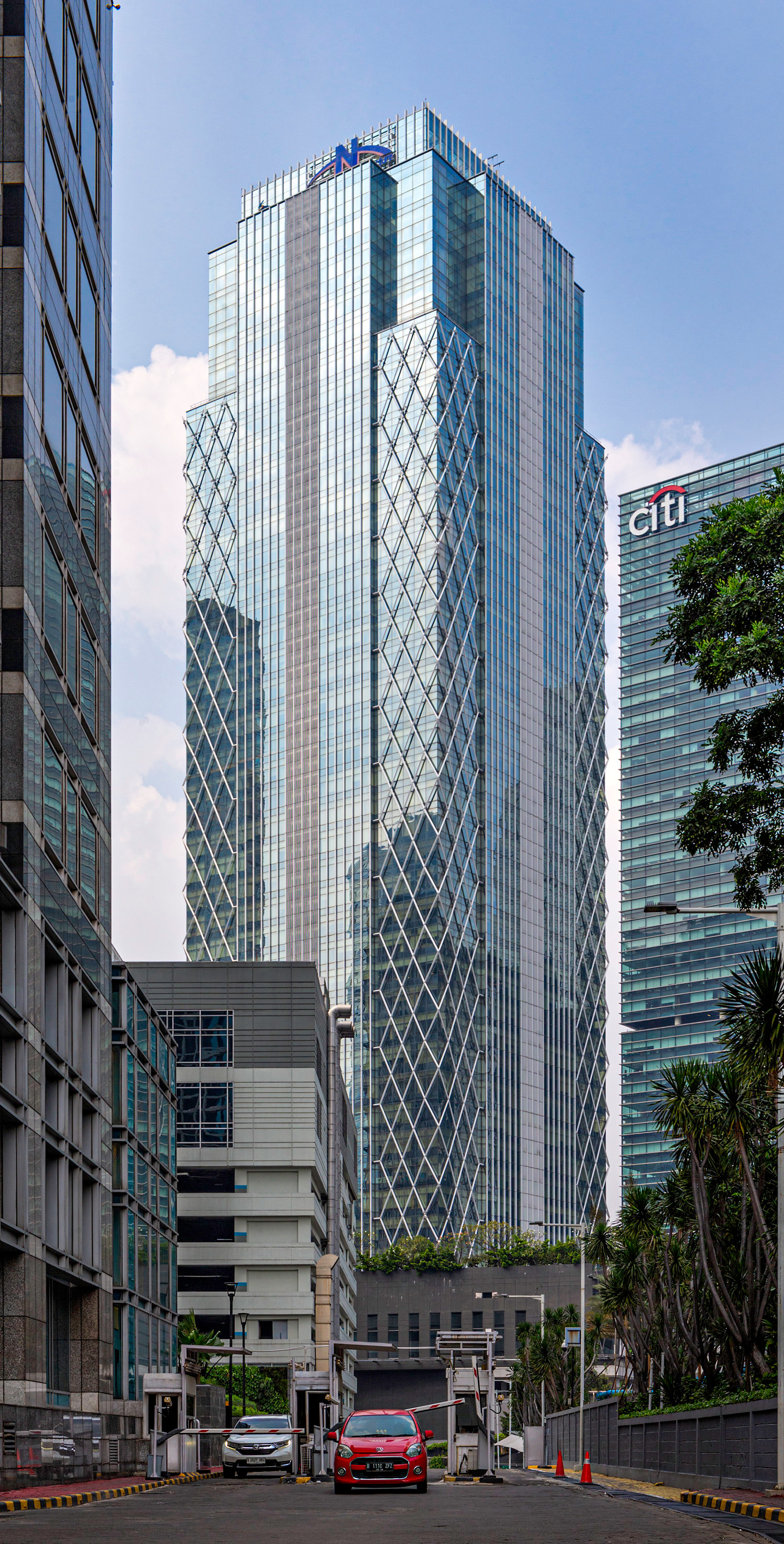 Equity Tower, Jakarta - View from the northwest. © Mathias Beinling
