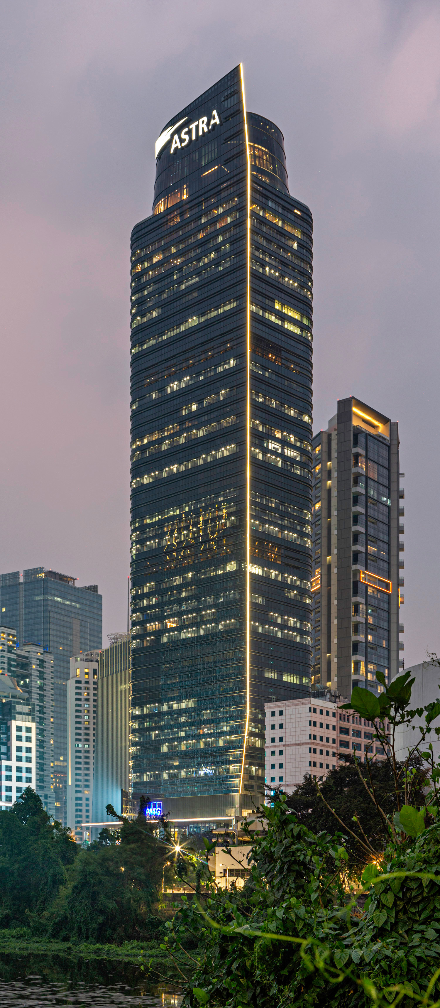 Menara Astra, Jakarta - Night view from the northeast. © Mathias Beinling