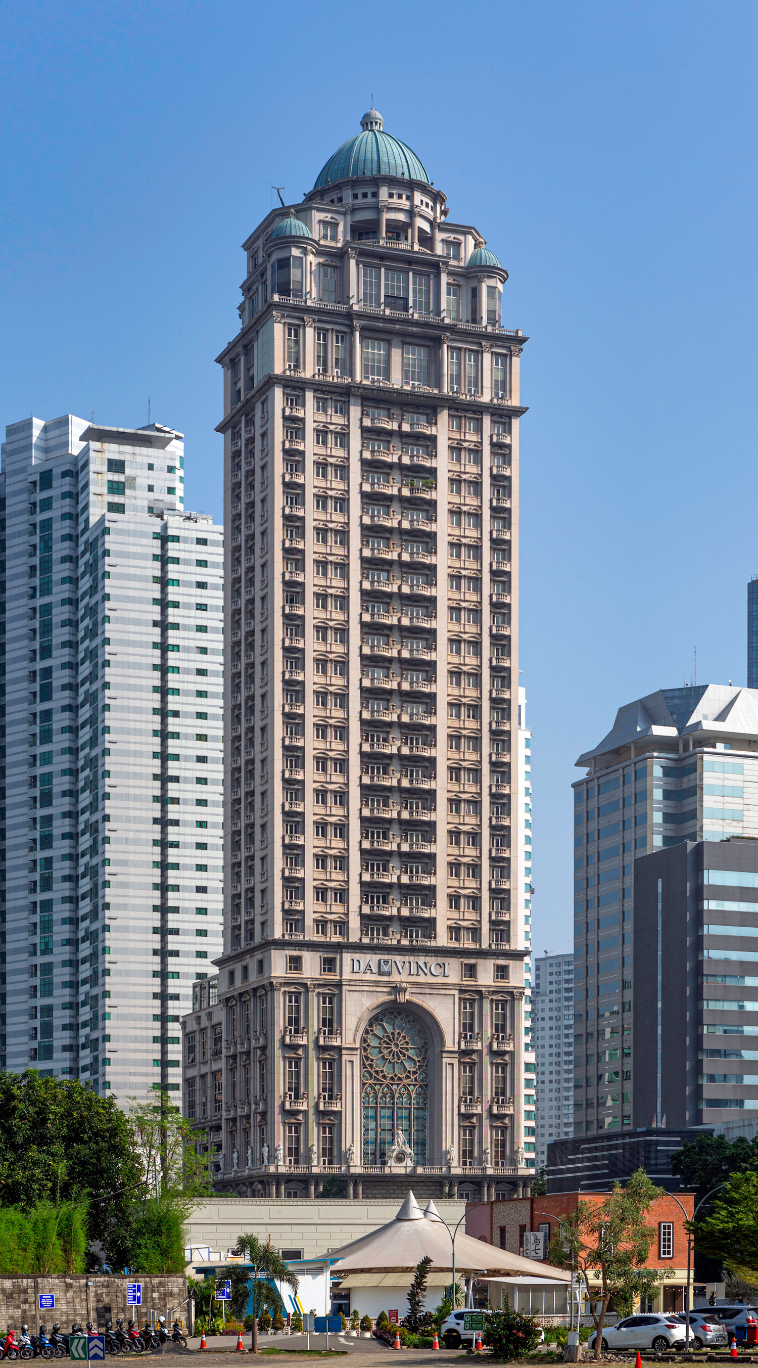 Menara Da Vinci, Jakarta - View from the southeast. © Mathias Beinling