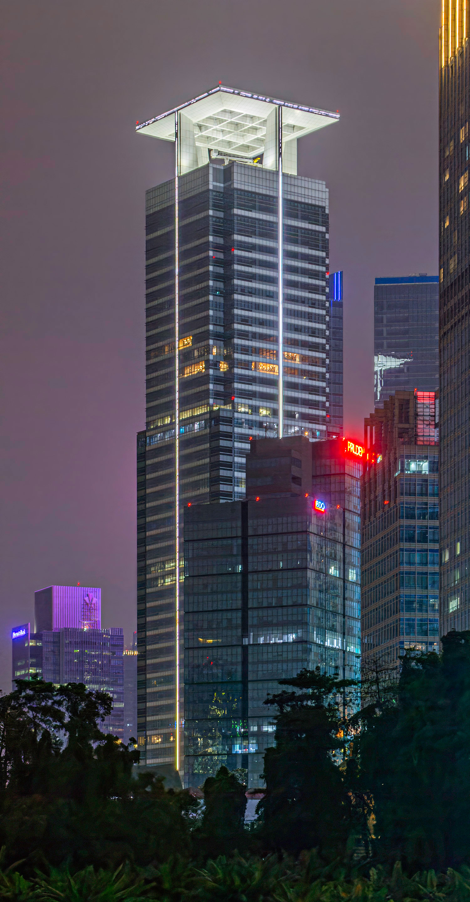 Sinarmas MSIG Tower, Jakarta - View from the north. © Mathias Beinling
