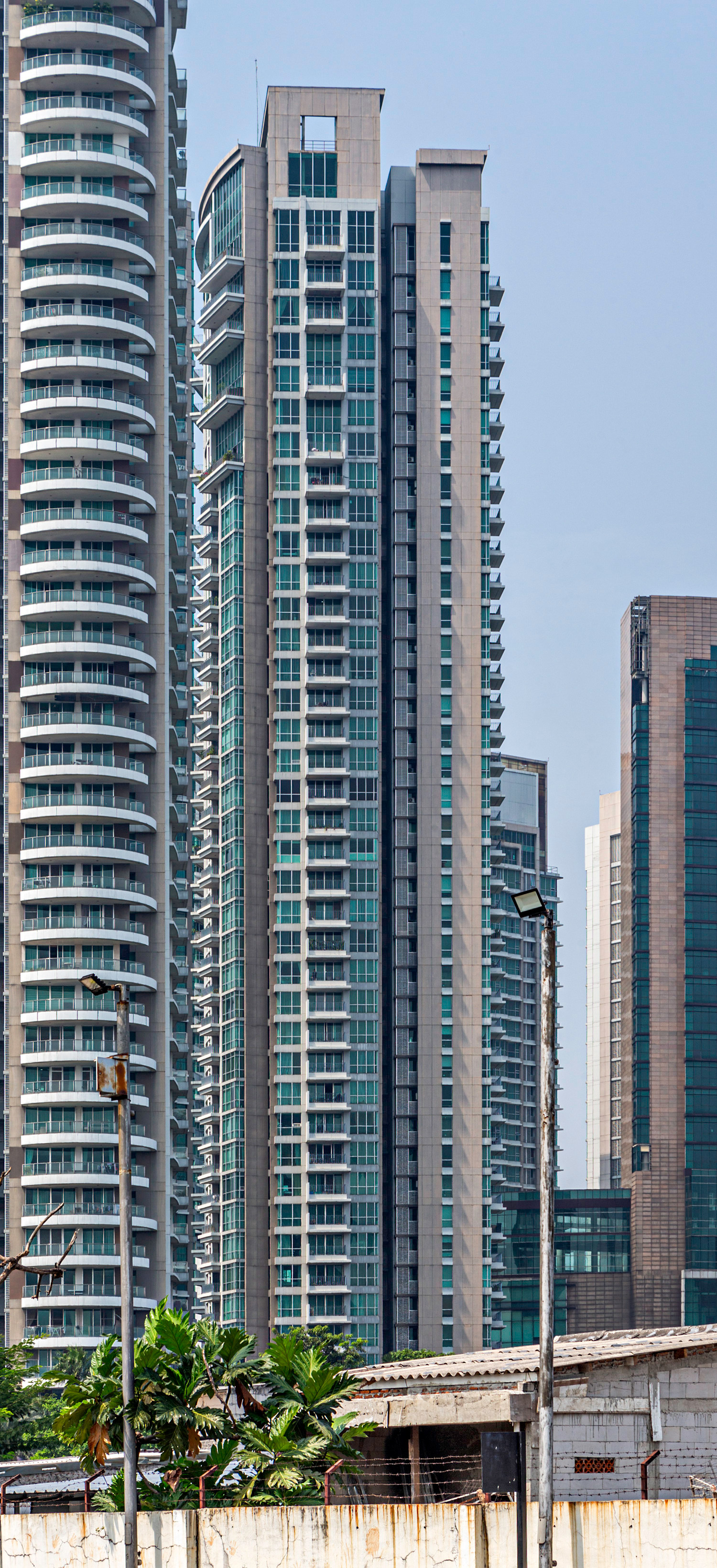 The Cosmopolitan Kemang Village, Jakarta - View from the northwest. © Mathias Beinling