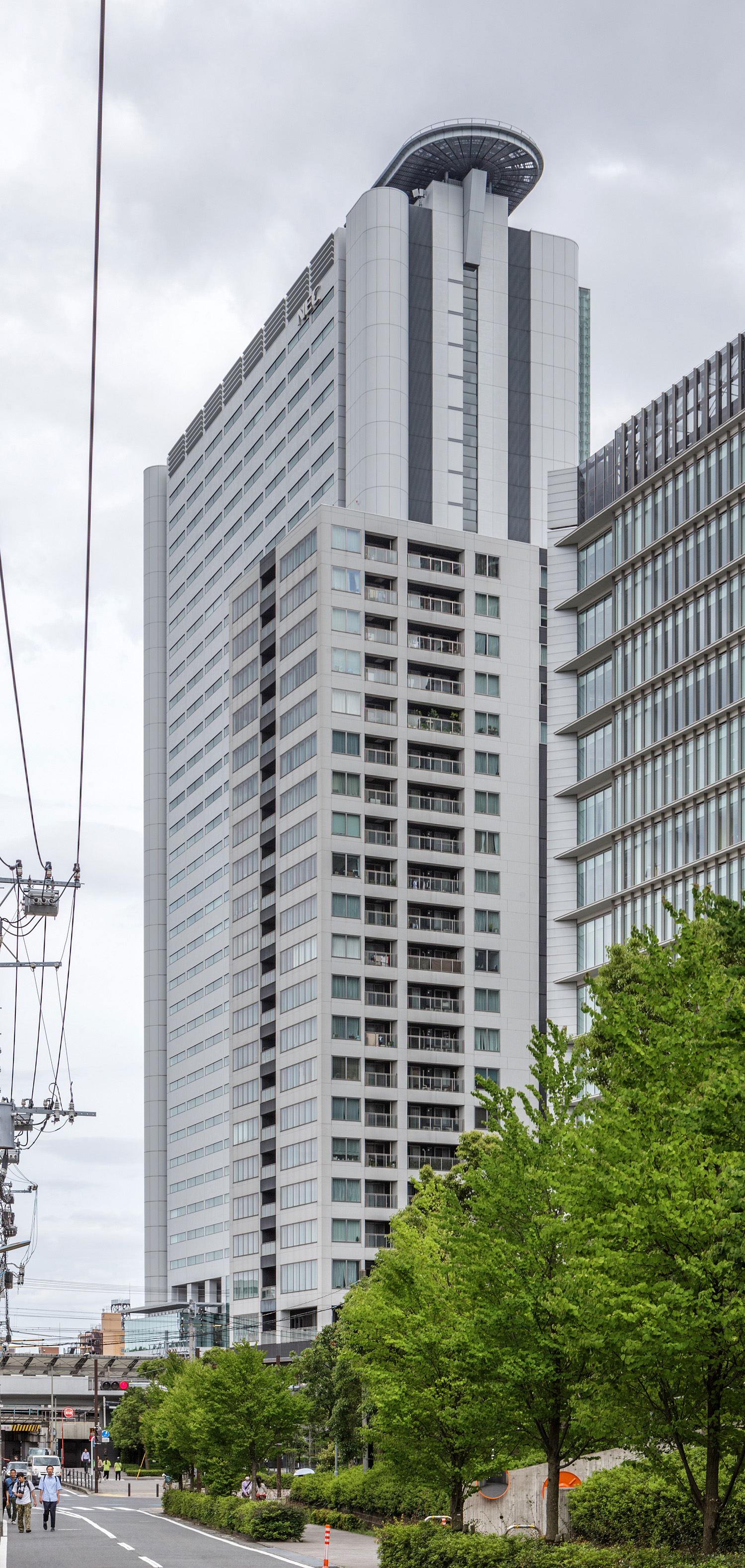 NEC Tamagawa Renaissance City Phase II, Kawasaki - View from the west. © Mathias Beinling