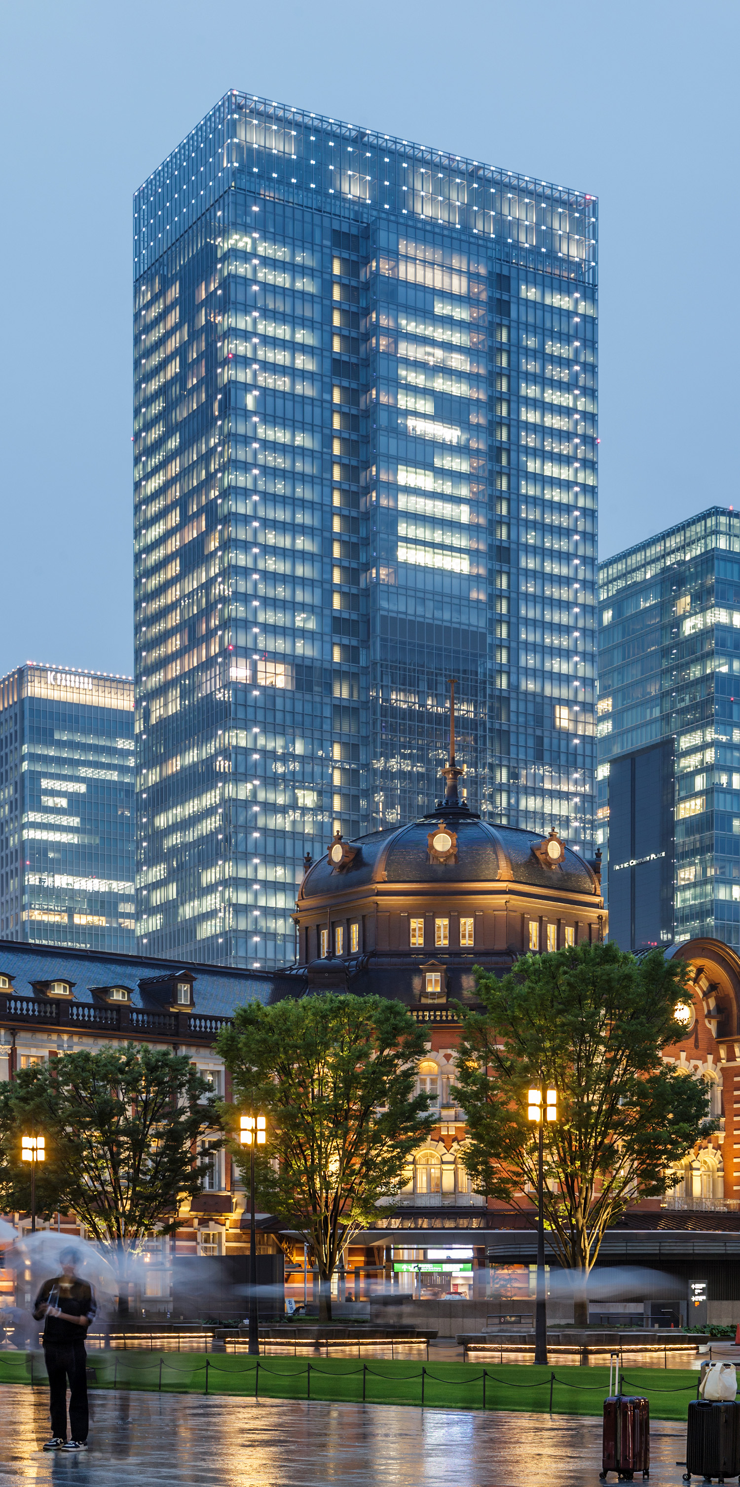GranTokyo South Tower, Tokyo - View from the northwest. © Mathias Beinling