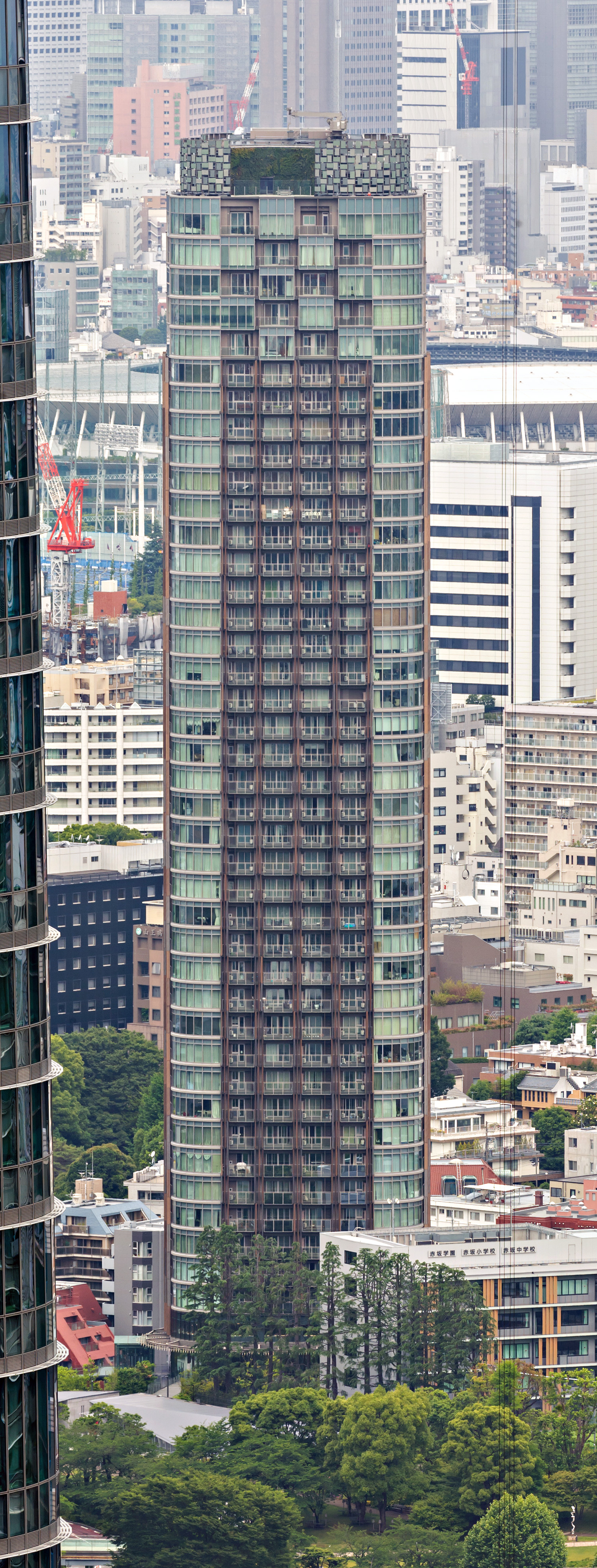 Park Court Akasaka Hinokicho The Tower, Tokyo - View from Tokyo Tower. © Mathias Beinling