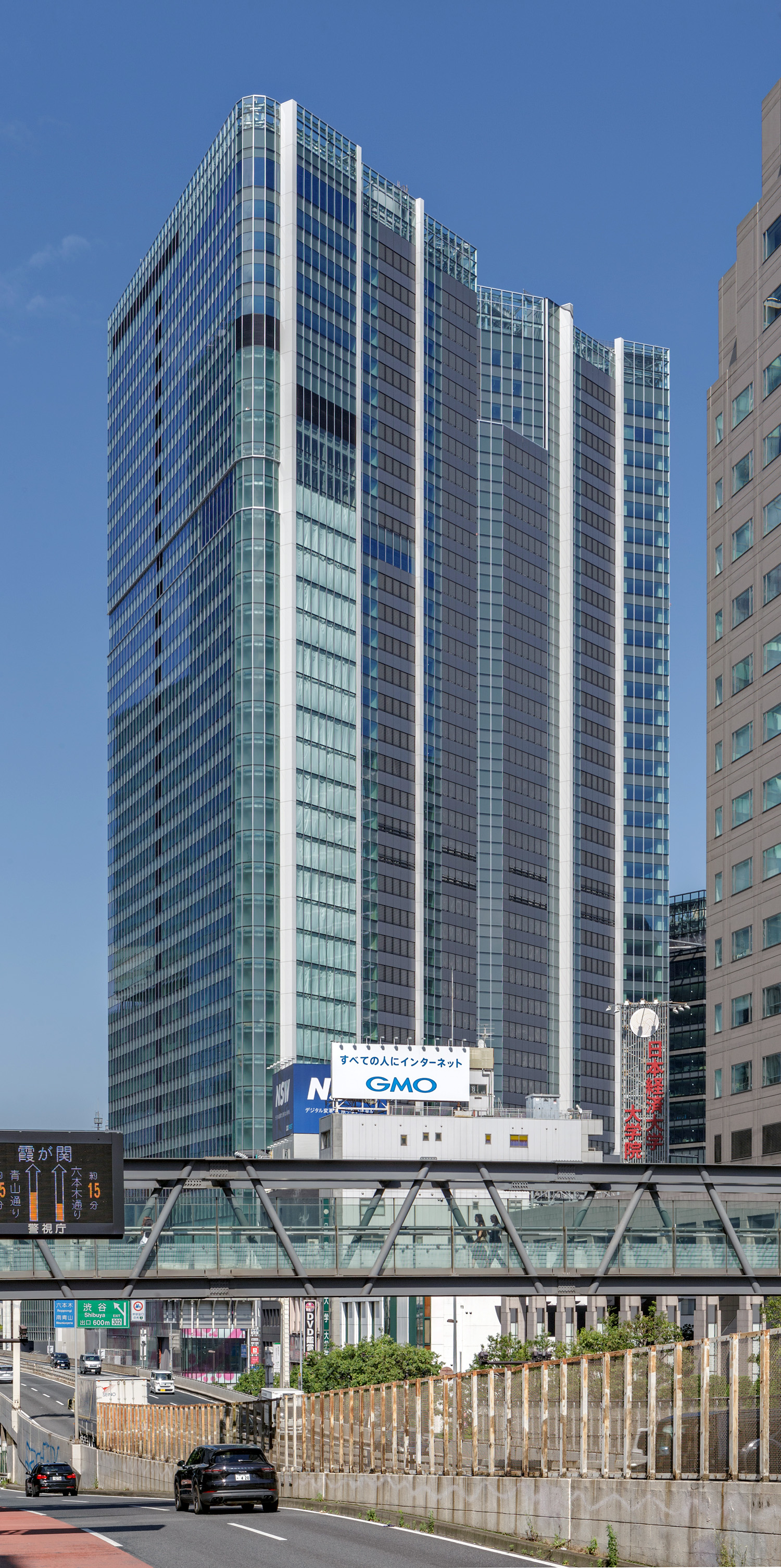 Shibuya Sakura Stage Tower A, Tokyo - View from the west. © Mathias Beinling