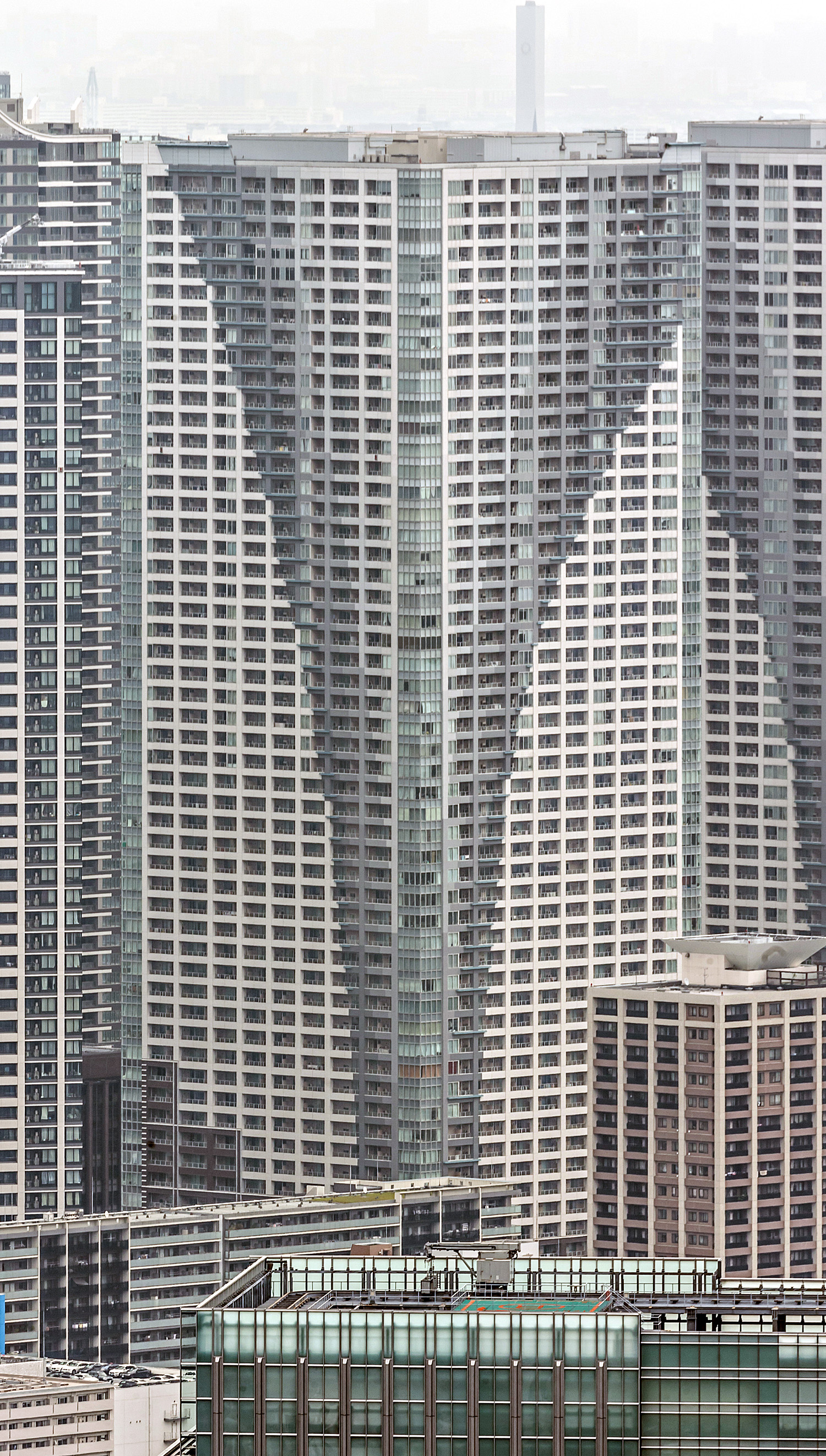 The Tokyo Towers Mid Tower, Tokyo - View from Tokyo Tower. © Mathias Beinling