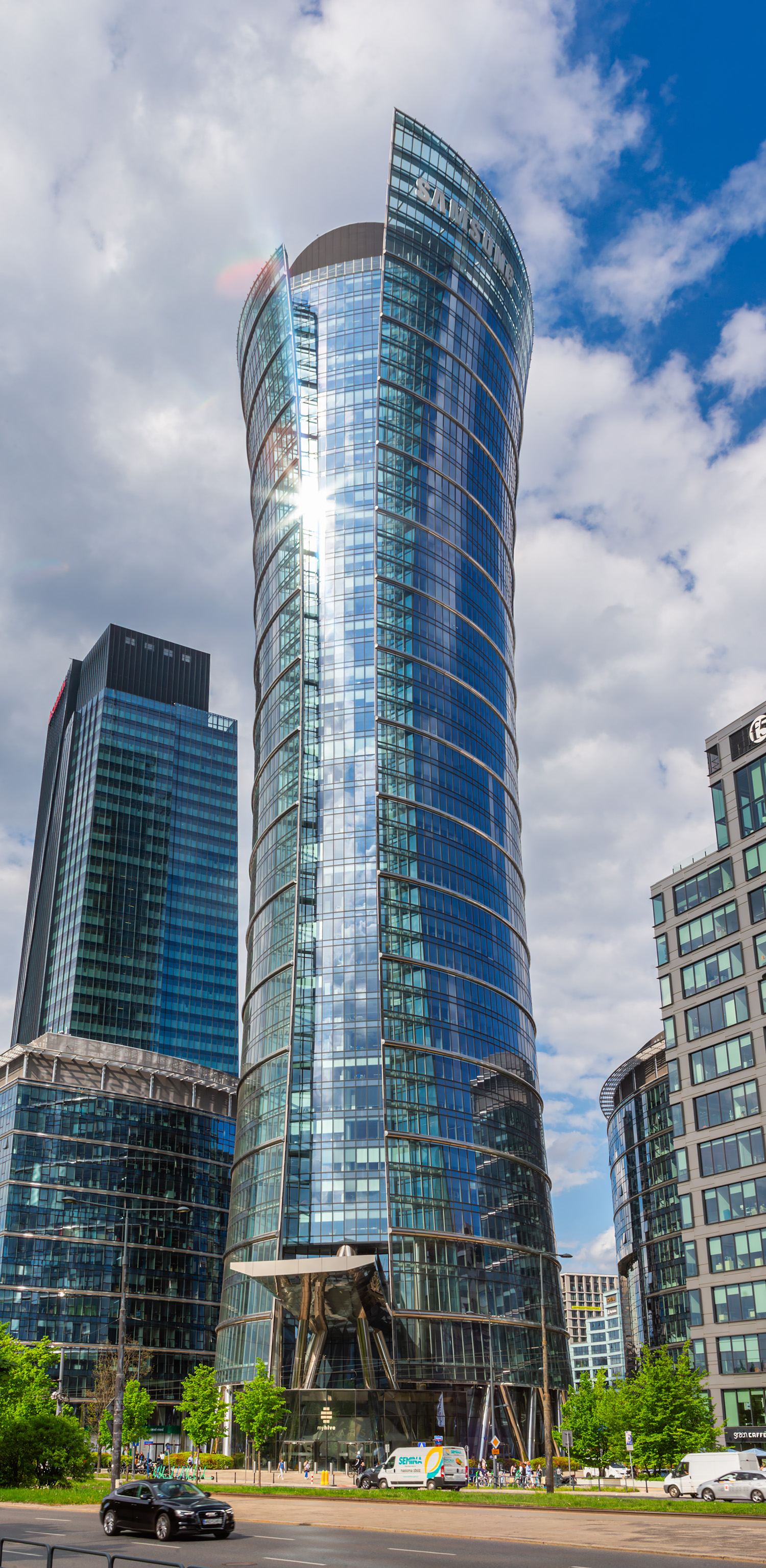 Warsaw Spire, Warsaw - View from the south. © Mathias Beinling
