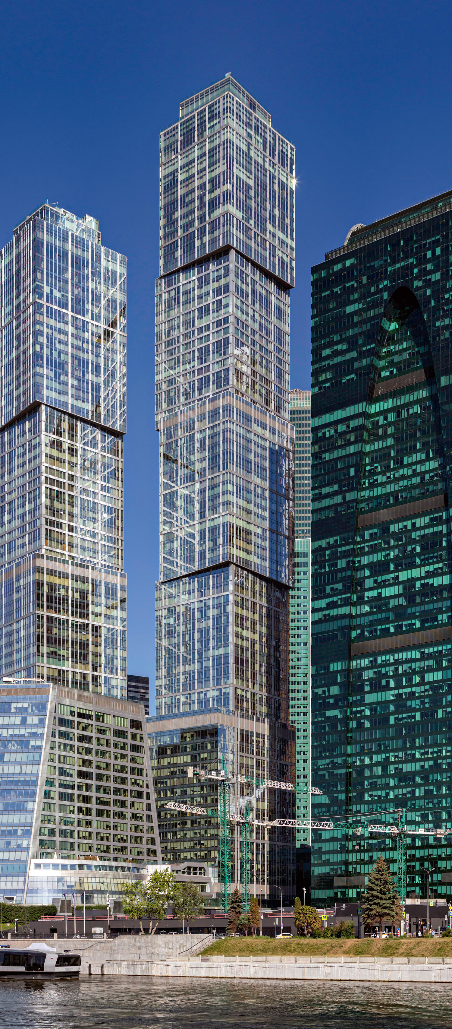 Capital City Moscow Tower, Moscow - View across the Moskwa. © Mathias Beinling