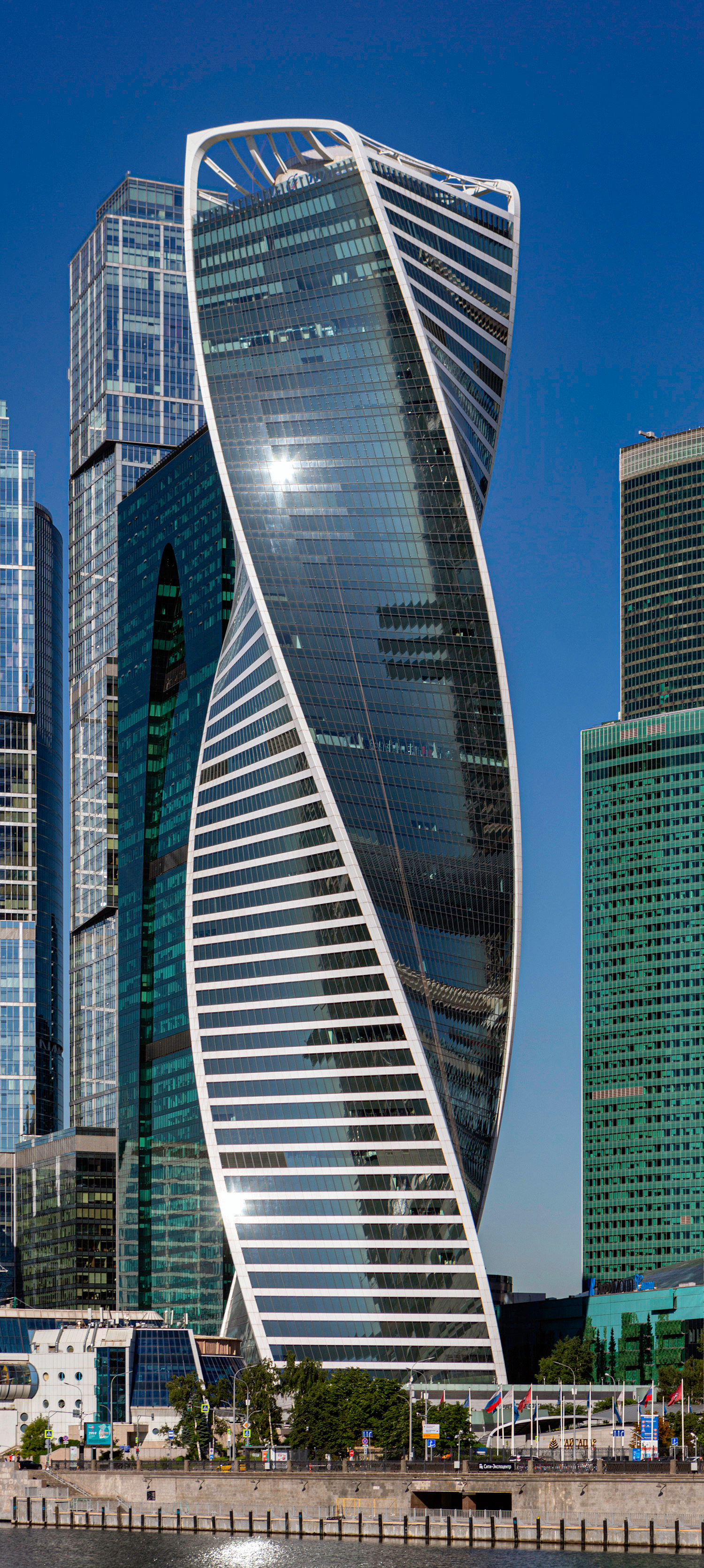 Evolution Tower, Moscow - View across the Moskwa. © Mathias Beinling