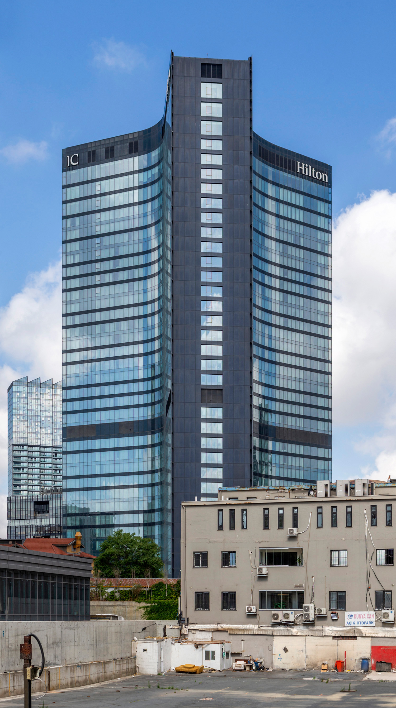 Hilton Istanbul Bomonti Hotel & Conference Center, Istanbul - View from the east. © Mathias Beinling