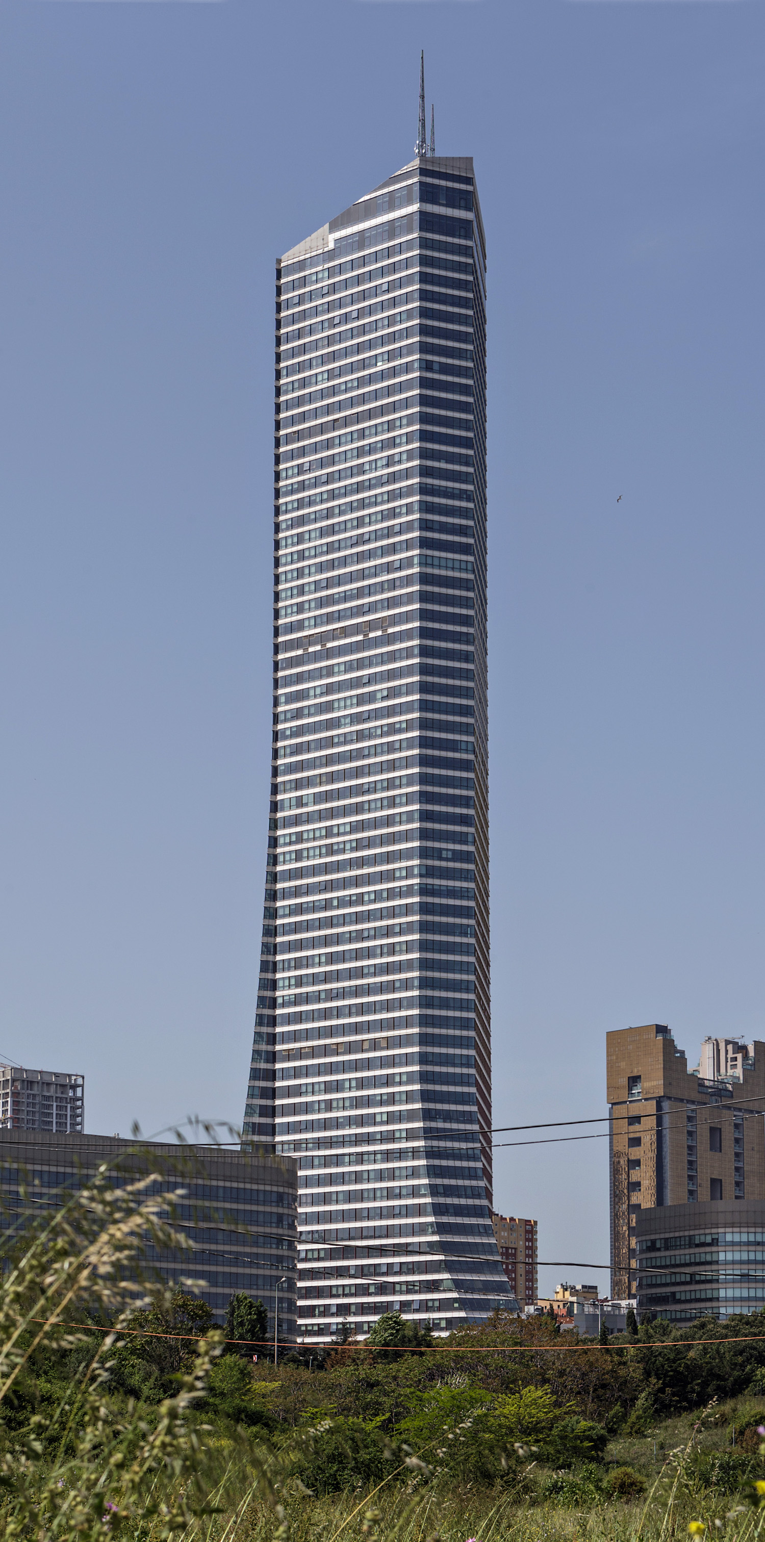 Metropol Tower Istanbul, Istanbul - View from the northeast. © Mathias Beinling