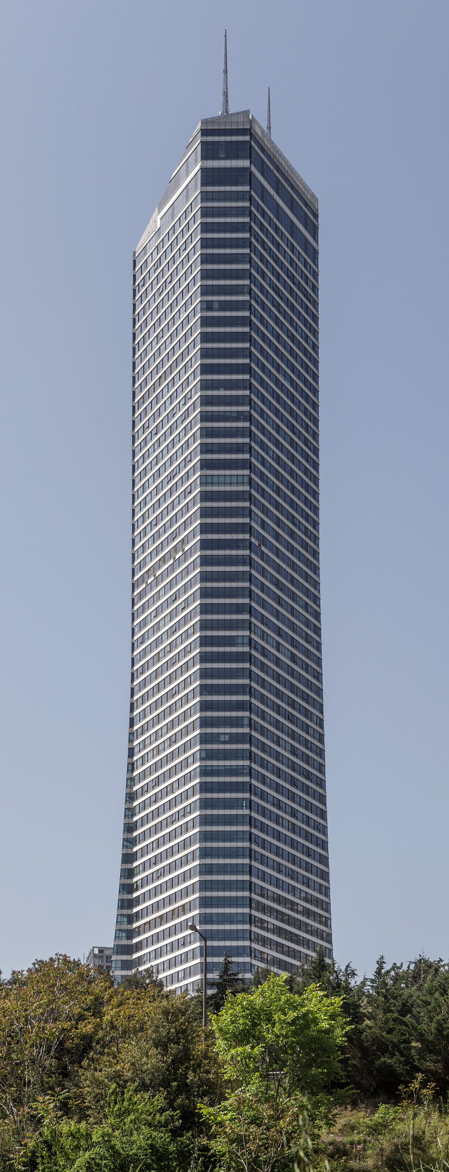 Metropol Tower Istanbul, Istanbul - View from the north. © Mathias Beinling