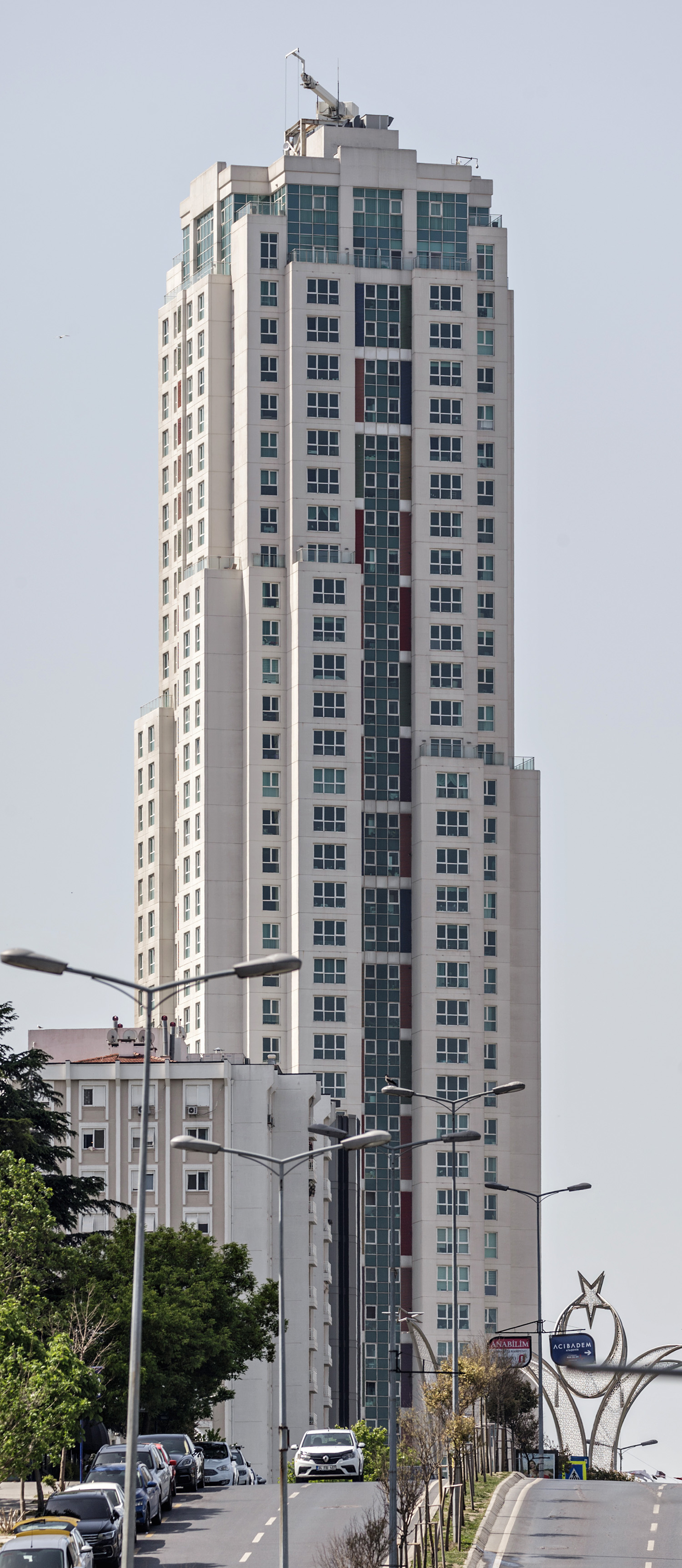 Sky Tower 1, Istanbul - View from the north. © Mathias Beinling
