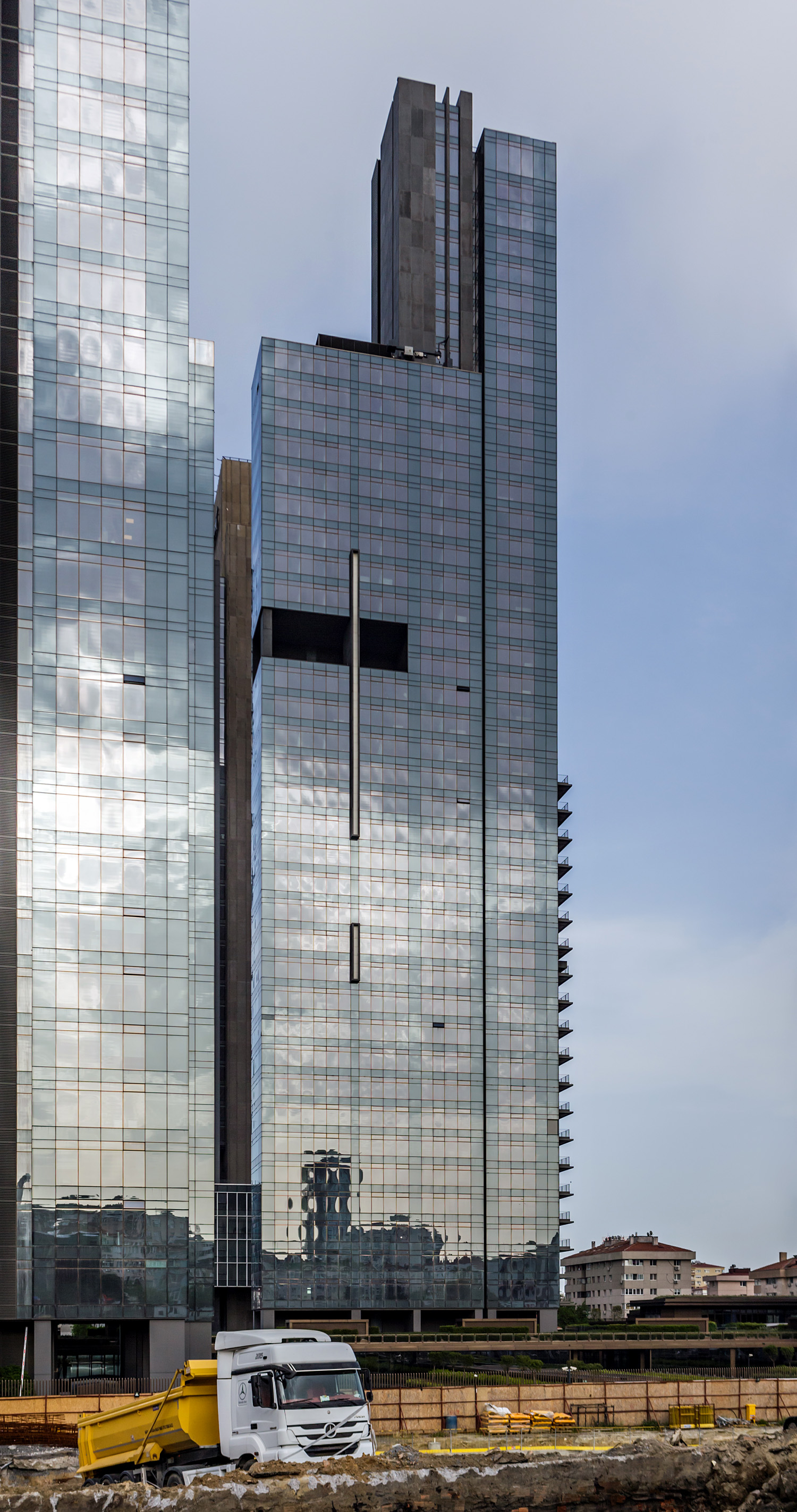 Torun Center - East Tower, Istanbul - View from the west. © Mathias Beinling