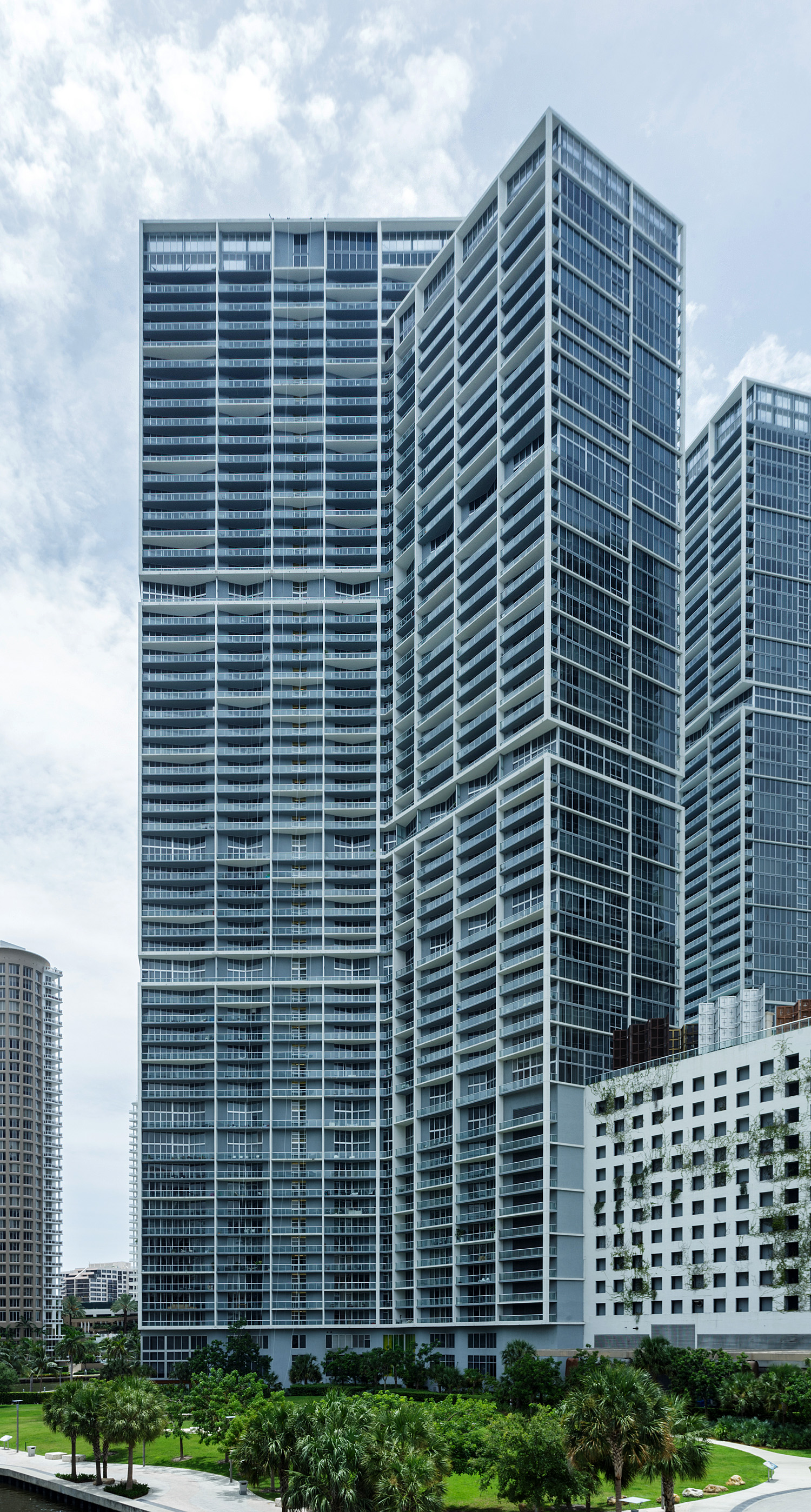 Icon Brickell North Tower - View from the northwest