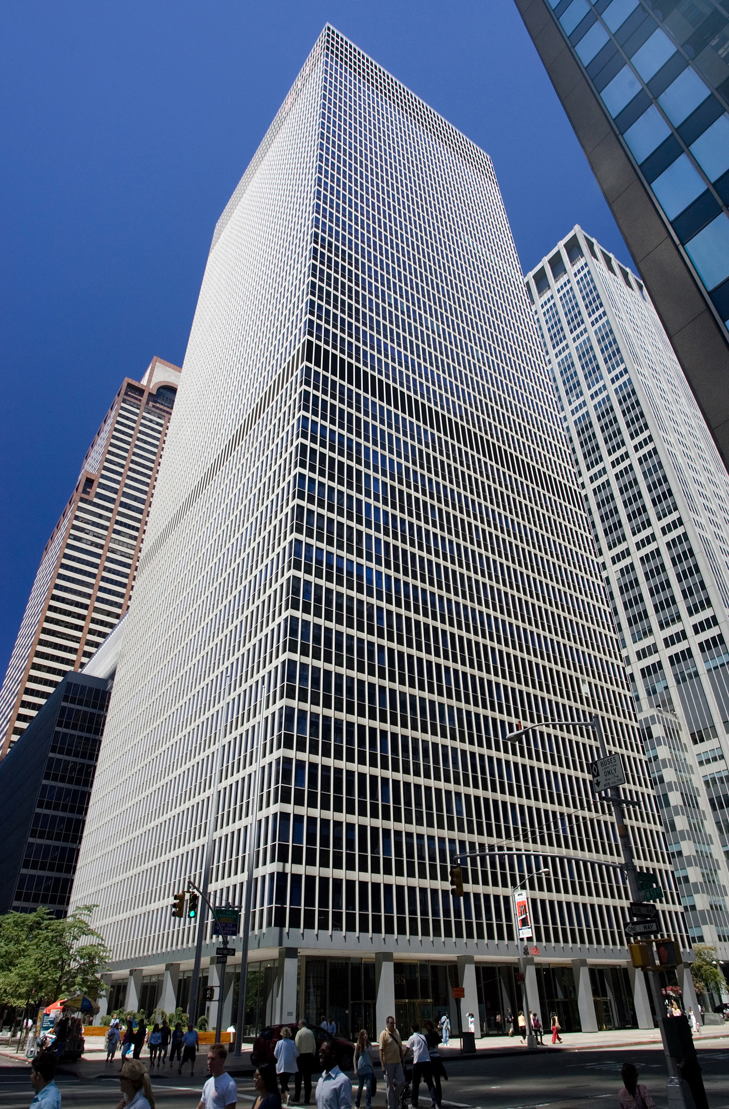 UBS Paine Webber Building - View from the south